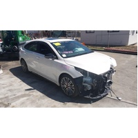 Kia Cerato Bd Switch Panel (Traction Control, Blind Spot, Tyre Pressure Reset,  Dash Light Dimmer & Headlight Height Adjuster)