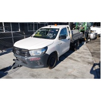 Toyota Hilux 2.4 Diesel 2Gd-Ftv Rear Prop Shaft