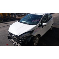 Ford Fiesta Ws-Wz Right Front 1/4 Door Glass In Body
