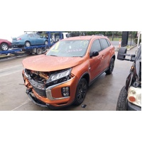 Mitsubishi Asx Xa-Xd, Collision/Lane Alert Switch