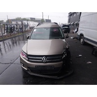 Volkswagen Tiguan 5N Right Side Roof Rail