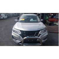 Nissan Xtrail T32 Fuel Door