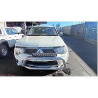 Mitsubishi Triton Challenger Left Dash Airbag