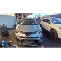 Toyota Rav4 Xa40 Left Rear 1/4 Door Glass