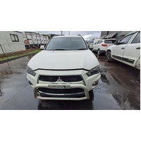 Mitsubishi Outlander Zh, Bonnet
