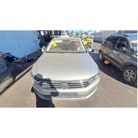 Volkswagen Tiguan 5Na Right Front Lower Control Arm  (4Wd)