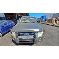 Mitsubishi Pajero Handbrake Lever