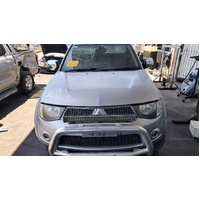 Mitsubishi Triton Mn 4wd 2.5 4d56 Turbo Diesel Automatic  Transmission