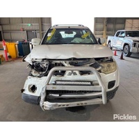 Mitsubishi Challenger  Right Taillight In Bumper