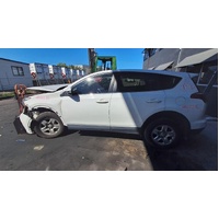 Toyota Rav4 Xa40 Gx Left Front Door Trim