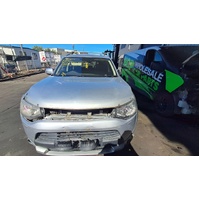 Mitsubishi Outlander 2.2 Diesel Zj-Zl Dual Fan Assy