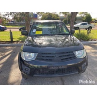 Mitsubishi Triton, Challenger Radiator