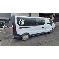 Renault Trafic X82  Left Front Seat