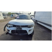 Mitsubishi Triton Ml-Mn  Left Taillight In Body