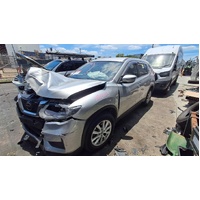 Nissan X-Trail T32 Right Front Hub Assembly