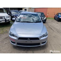 Mitsubishi Lancer Cj Right Guard