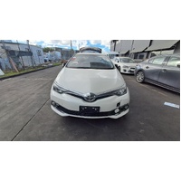 Toyota Corolla Zre182r  Console