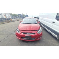 Hyundai Accent Rb, Left Taillight In Bumper Reflector