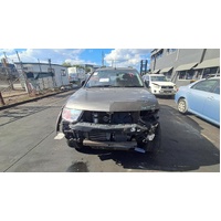 Mitsubishi Challenger Kh/Pb-Pc Left And Right Side Step Assembly