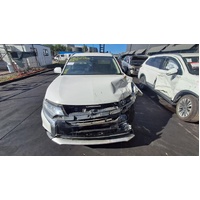 Mitsubishi Outlander Air Cleaner