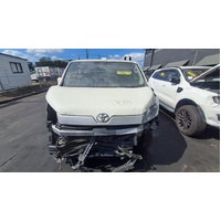 Toyota Hiace Left Front 1/4 Door Glass