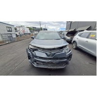 Toyota Rav4 Xa40/Zsa42r Right Door Mirror
