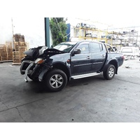 MITSUBISHI TRITON ML DUAL CAB HARD COVER